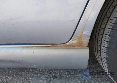 2005 Toyota Matrix Xr z USA, uszkodzony, nr VIN 2T1KR32E65C384324